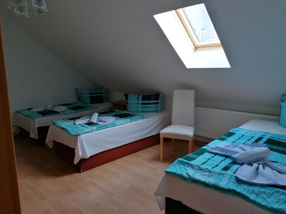 Hotel Garni Zum Goldenen Ring Quedlinburg Εξωτερικό φωτογραφία