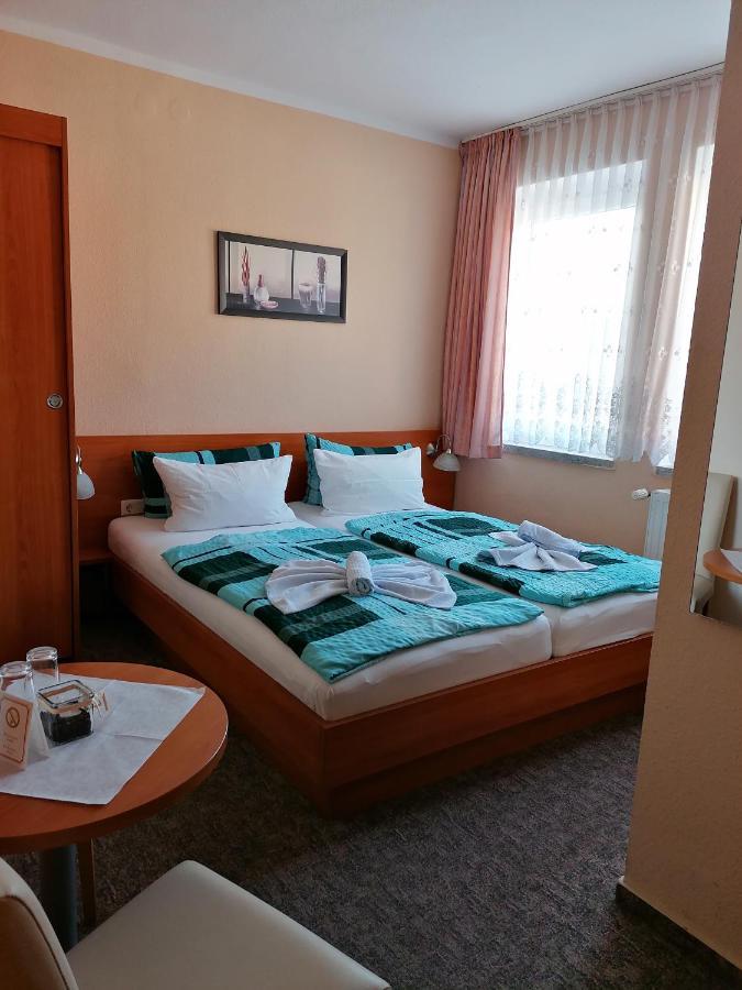 Hotel Garni Zum Goldenen Ring Quedlinburg Εξωτερικό φωτογραφία