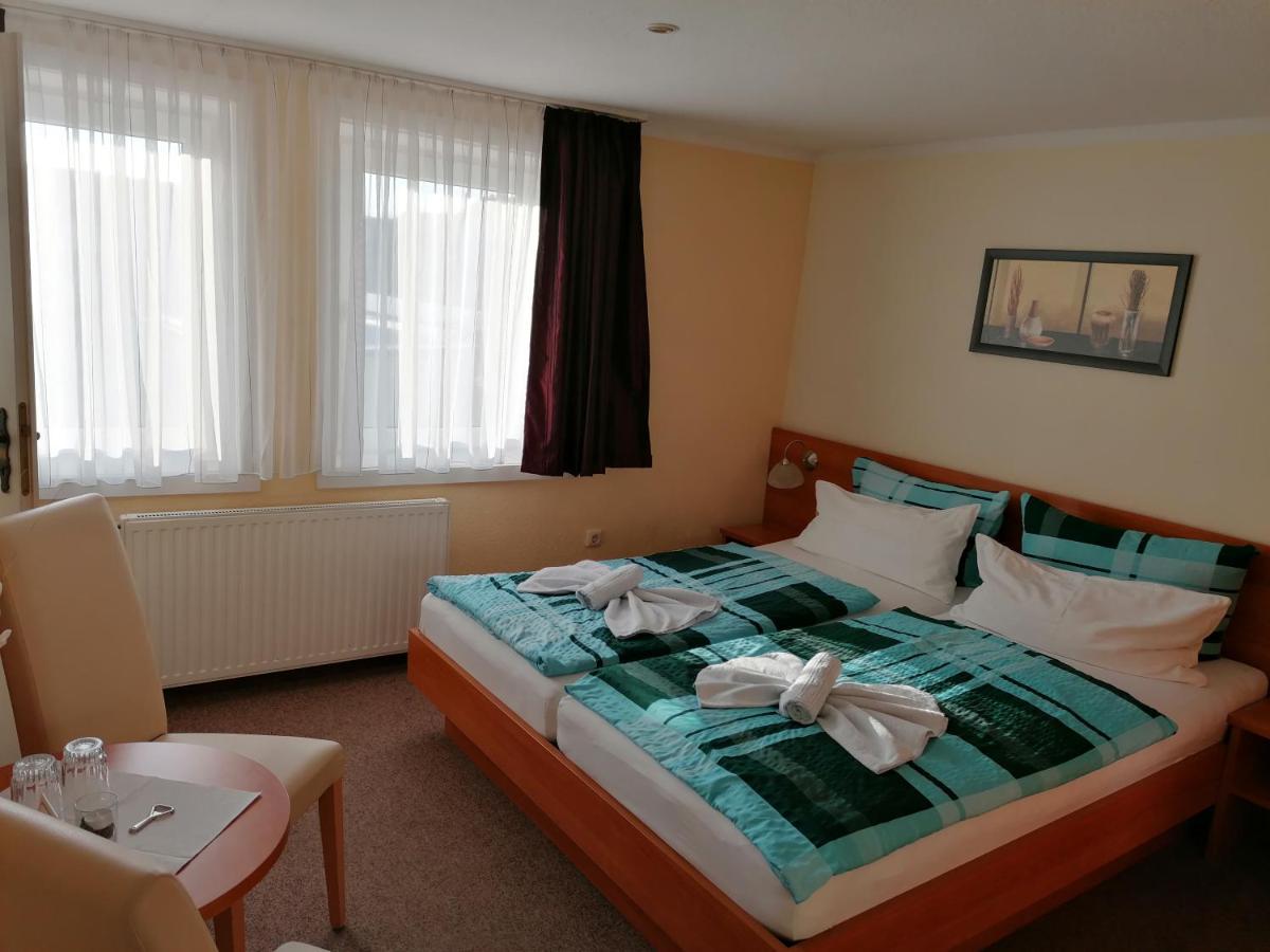 Hotel Garni Zum Goldenen Ring Quedlinburg Εξωτερικό φωτογραφία