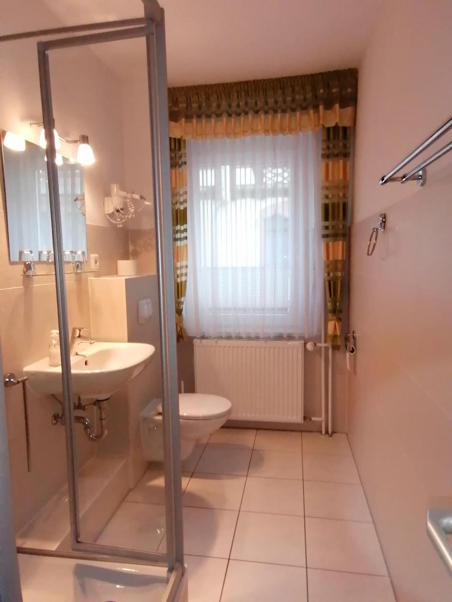 Hotel Garni Zum Goldenen Ring Quedlinburg Εξωτερικό φωτογραφία